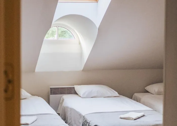 Villa14 - Noisy Party *